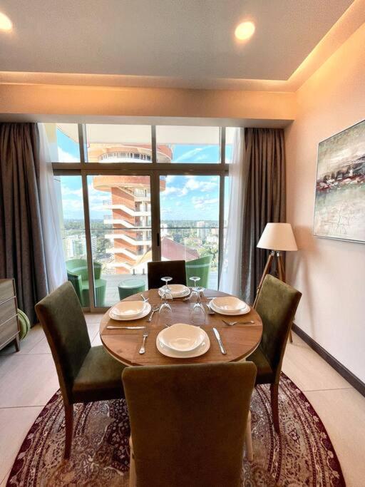 Tranquility In The Midst Of Vibrance Apartment ไนโรบี ภายนอก รูปภาพ